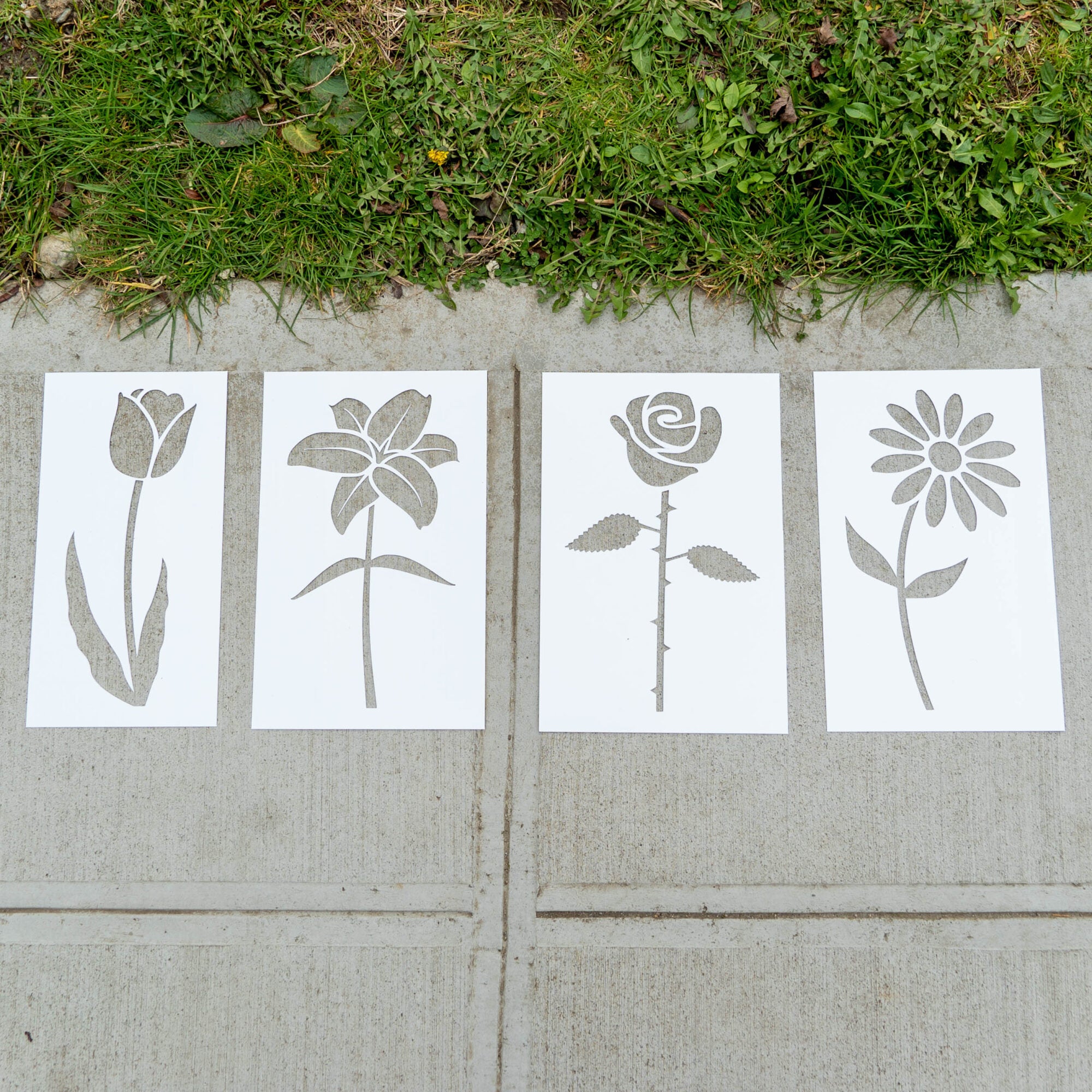 12 Flower Stencils - Quick Quotes Scrapbook Company