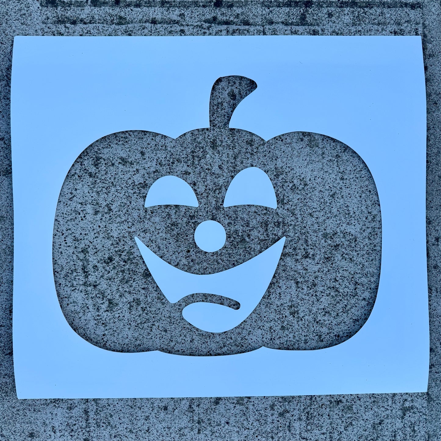 Jack-O-Lantern Bundle | Invisible Spray + 5 Rainwork Stencils