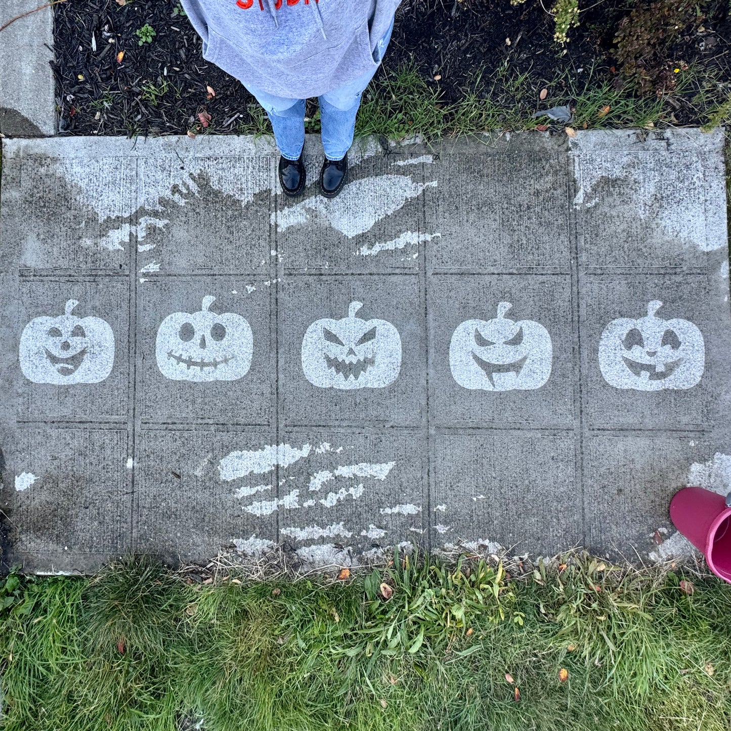 Jack-O-Lantern Bundle | Invisible Spray + 5 Rainwork Stencils